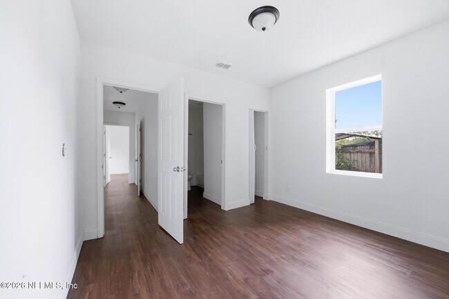 Foto del edificio - 1715 Brackland St