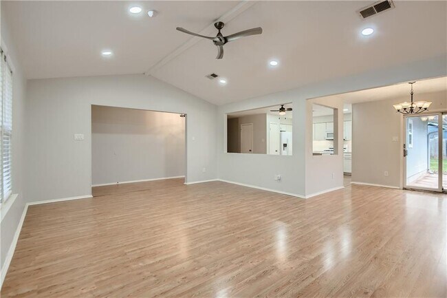 Foto del edificio - 12408 Turtleback Ln