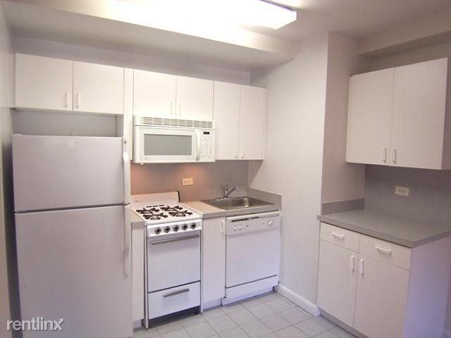 Building Photo - Studio, 1 bath  - 1470 1st Ave