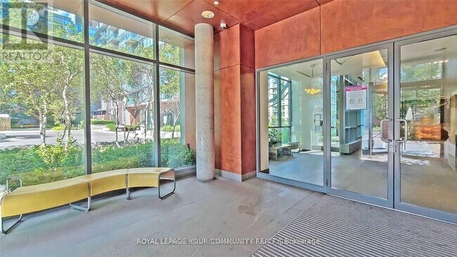 Building Photo - 11-3811 Brunel Ct