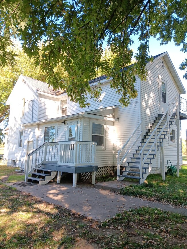 Stairway to 5th bedroom - 2313 Kane Rd