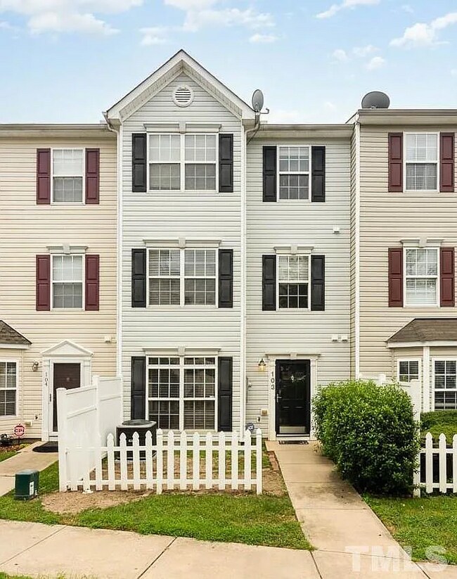 8630 Neuse Landing Ln Unit 103, Raleigh, NC 27616 Condo for Rent in