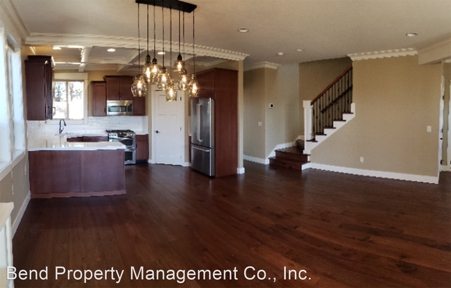 Foto del edificio - 3 br, 2.5 bath House - 2664 NW Nordeen Way