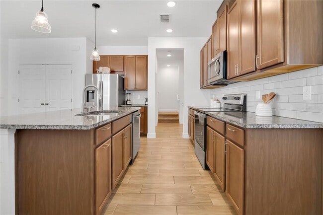 Foto del edificio - 3280 Canna Lily Pl