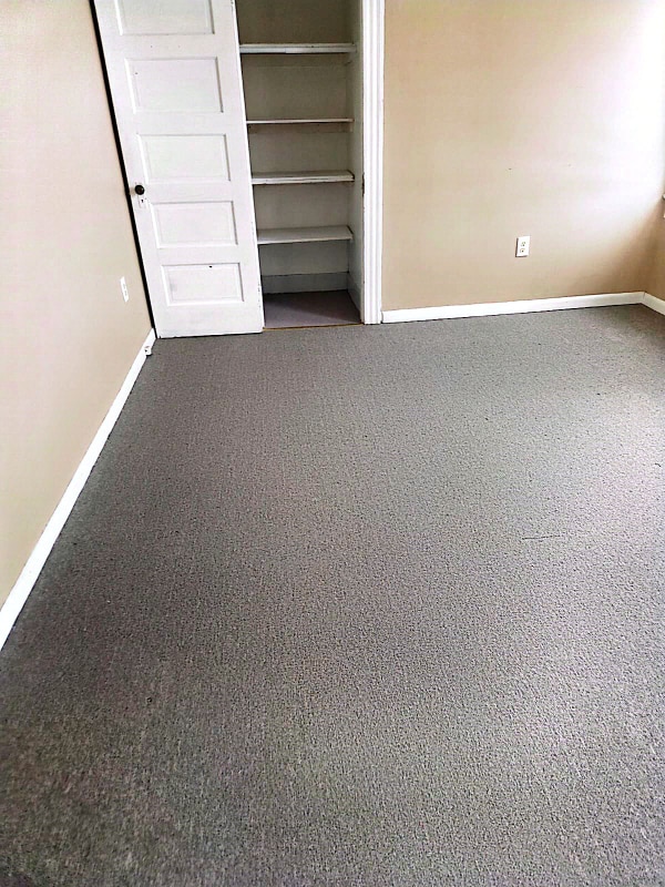 Building Photo - 400 Chestnut St