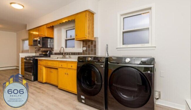 Foto del edificio - 5565 W 95th St