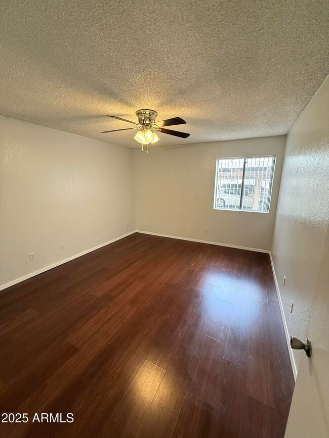 Building Photo - 2938 N 61st Pl