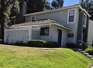 Building Photo - 15048 Avenida Venusto