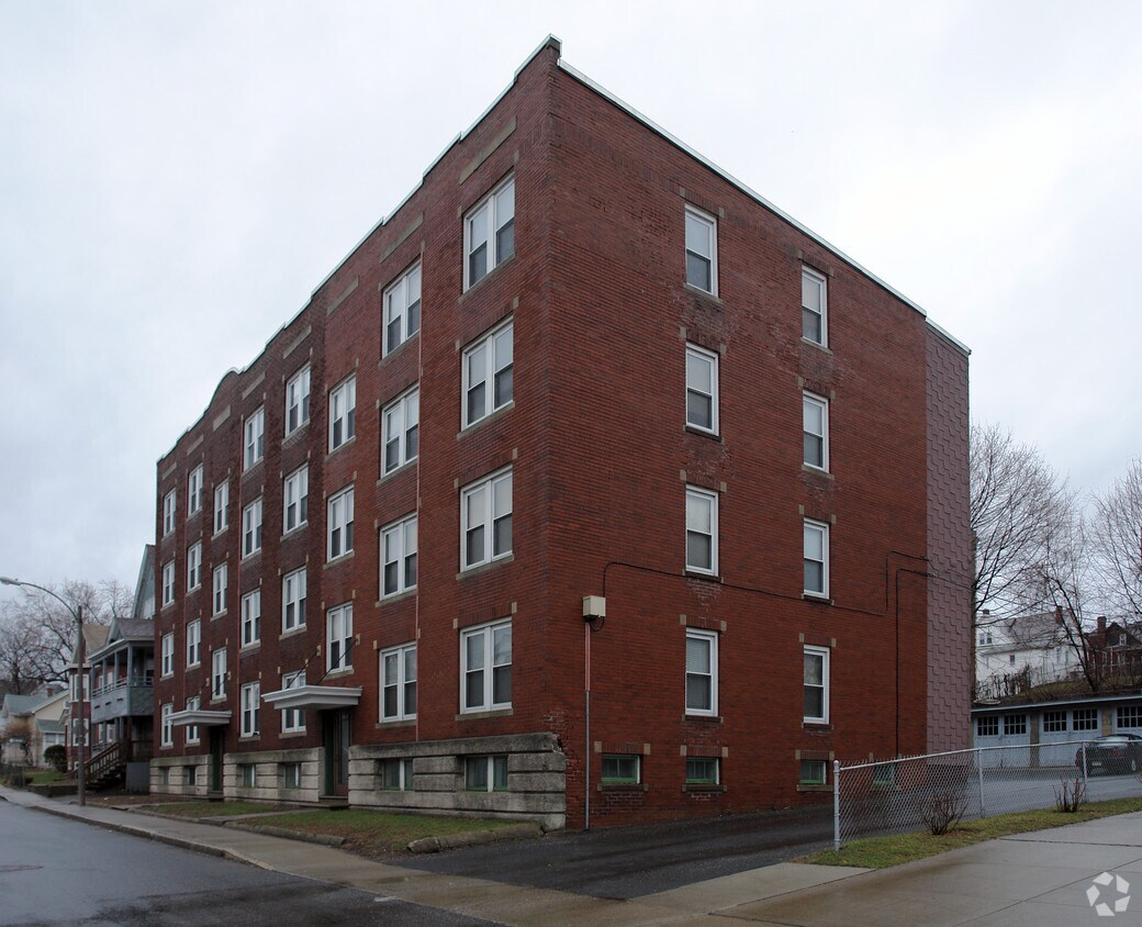 Foto principal - 11-13 School St