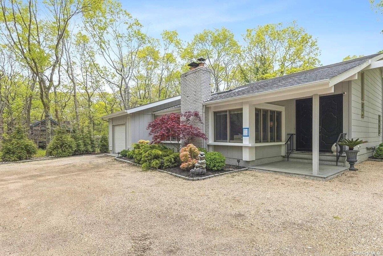 1824 Majors Path, Southampton, NY 11968 House Rental in Southampton