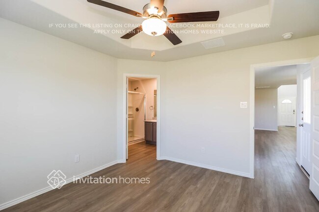 Foto del edificio - 10907 Heliosphere Wy