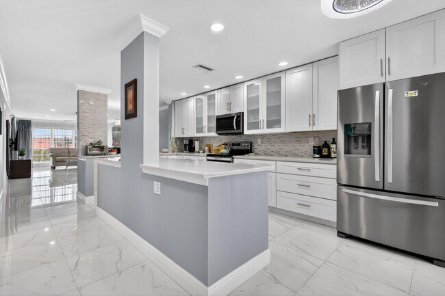 Foto del edificio - 5675 Queen Palm Ct