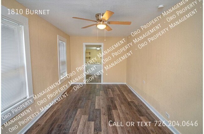 Building Photo - 1810 Burnet-