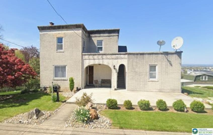 Primary Photo - 915 E Hamilton St