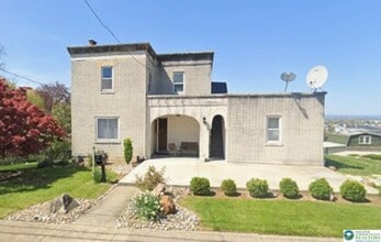 Building Photo - 915 E Hamilton St