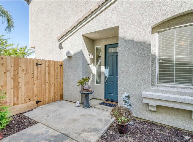 Building Photo - 2113 Boccioni Ln