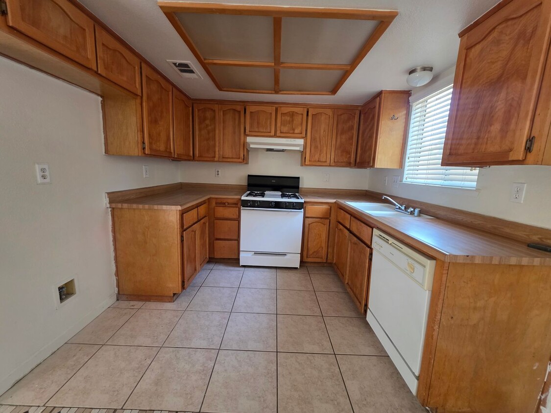 Foto del edificio - 2808 W Mission Ct