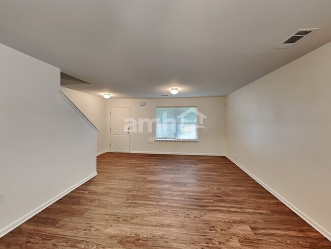 Building Photo - 9428 Eagle Feathers Drive