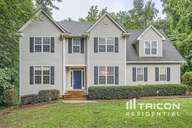 Building Photo - 150 Heathridge Dr