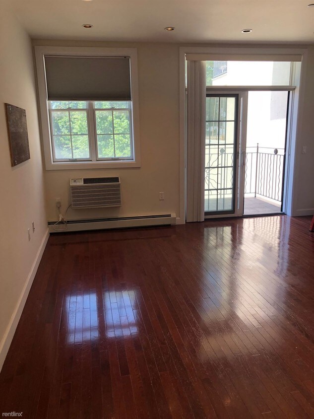 Primary Photo - 1 br, 1 bath Apartment - 2647 28th St