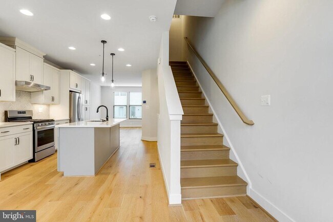 Foto del edificio - 5142 Randolph Rd