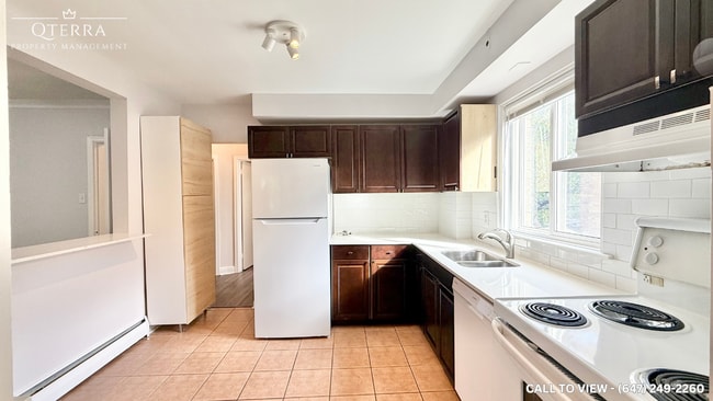 Building Photo - 43 Morgan Av