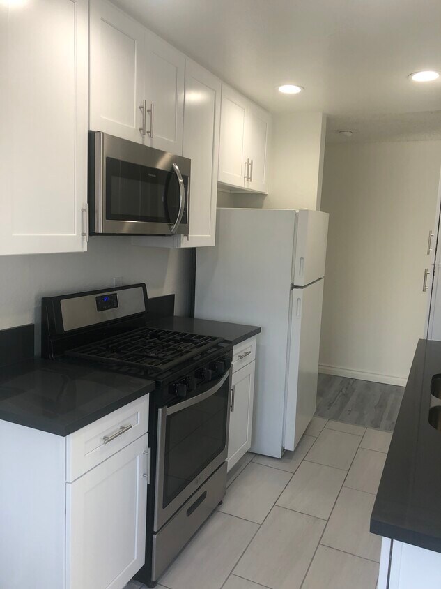 1670 Manning Ave Unit 209, Los Angeles, CA 90024 Apartments in Los Angeles, CA