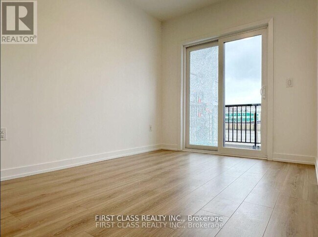 Photo du bâtiment - 20 Lagerfeld Dr