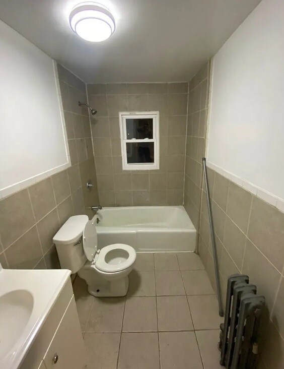 Foto del edificio - 293 W Runyon St