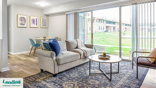 Foto del edificio - 4901 Whitton Pl