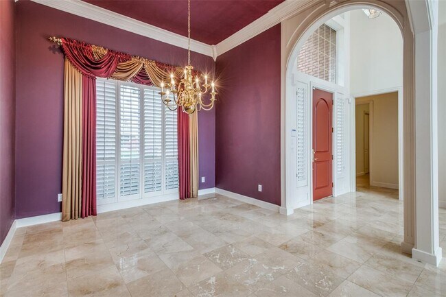 Foto del edificio - 6612 Bermuda Dunes Dr