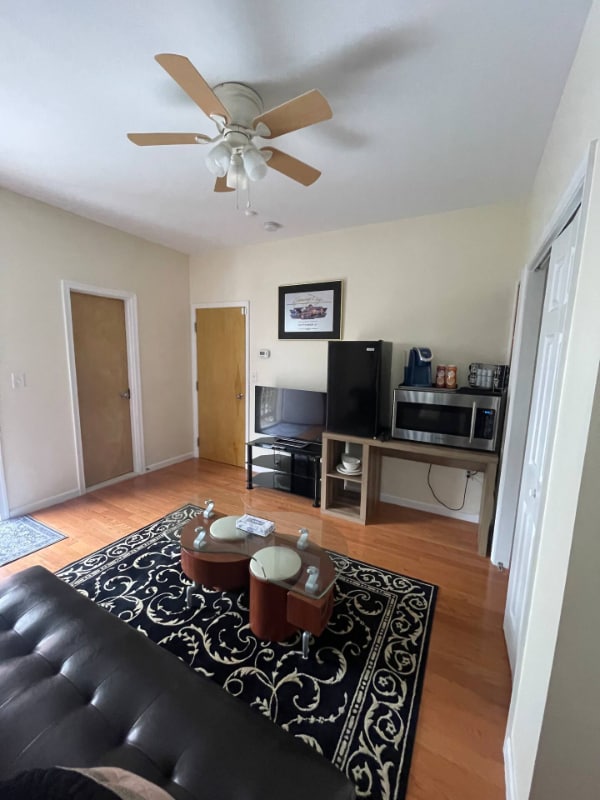 Building Photo - 34 Franklin St