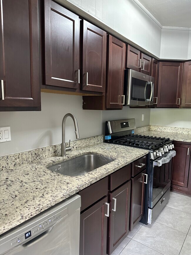 Foto del edificio - 750 S Dickerson St