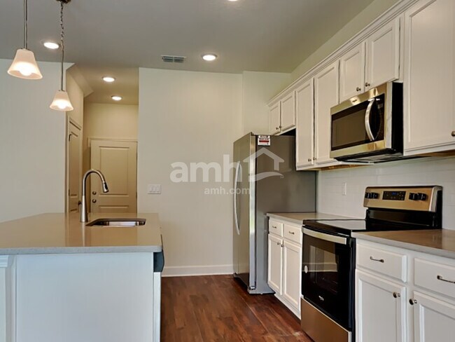 Foto del edificio - 10717 Coleman Rd