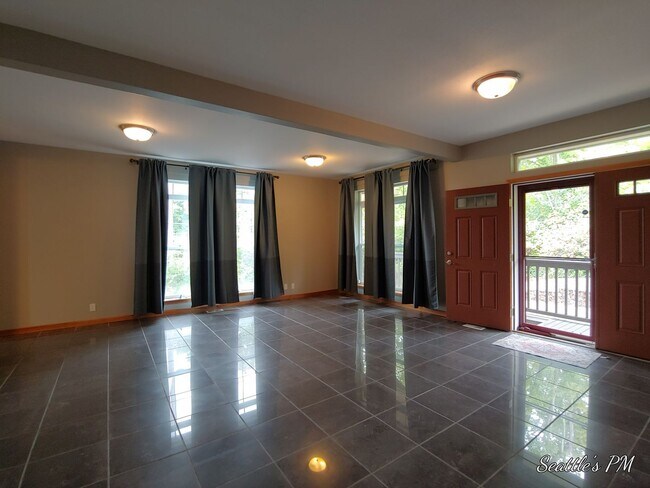 Foto del edificio - 13116 84th Ave S