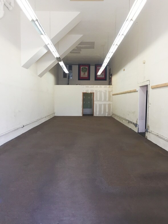 Primary Photo - 2242 Polk