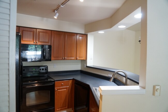 Foto del edificio - 15300 112th Ave NE