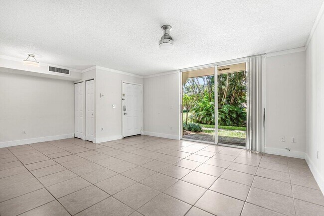 Foto del edificio - 127 Yacht Club Way