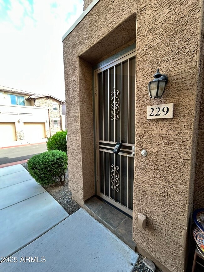Foto del edificio - 7726 E Baseline Rd