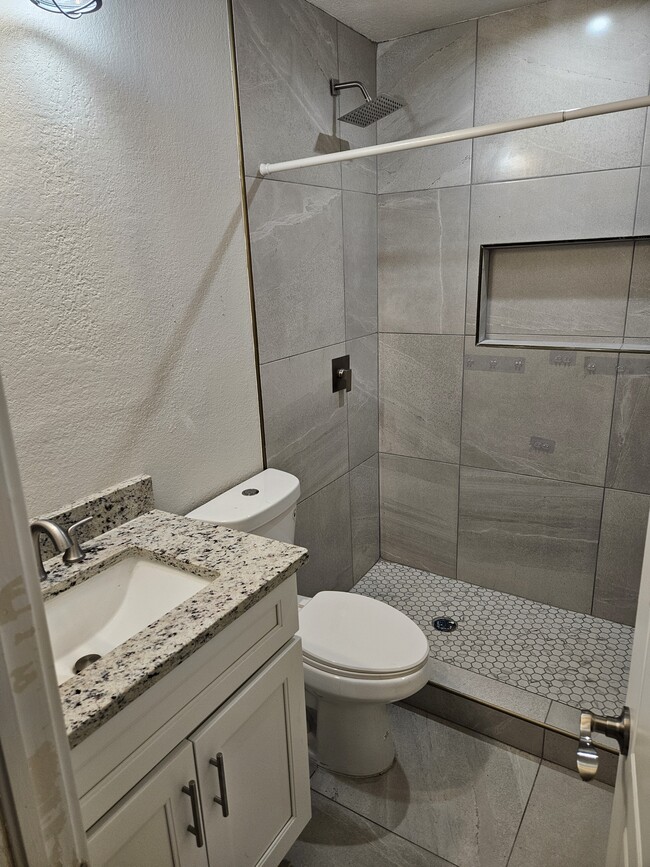 Foto del edificio - 1352 Trudy Elaine Dr