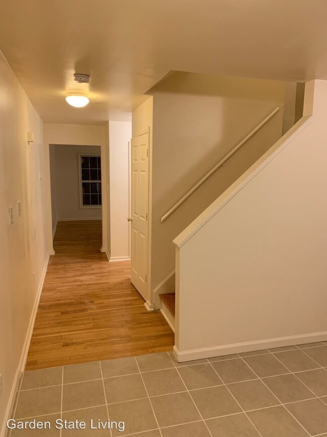 Foto del edificio - 4 br, 1.5 bath House - 12 Carmella Court
