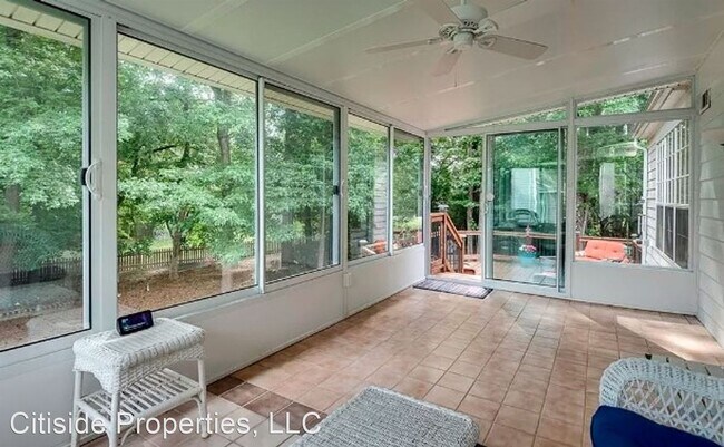 Foto del edificio - 4 br, 3 bath House - 526 Ridgedale Way