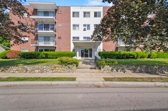 Building Photo - 260 Tremont St