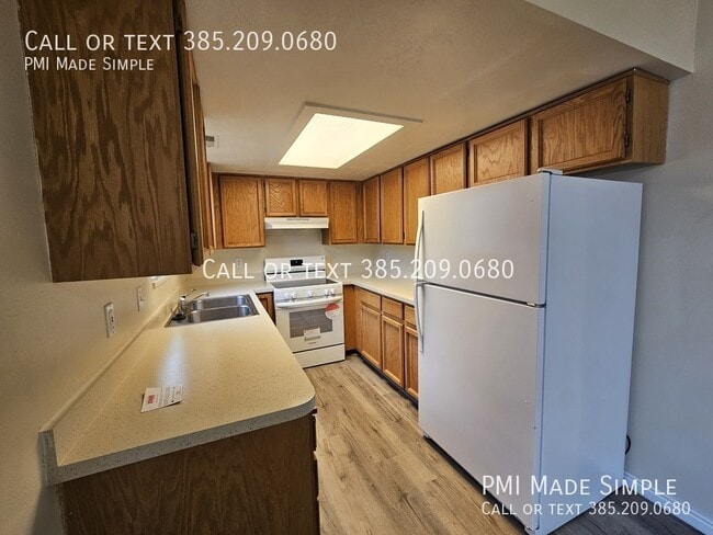 Building Photo - 1737 W 800 N St