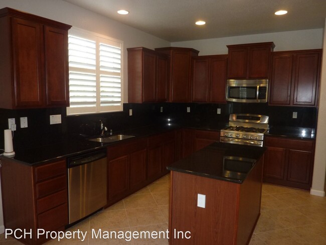 Foto del edificio - 3 br, 2.5 bath House - 217 Lanton Court