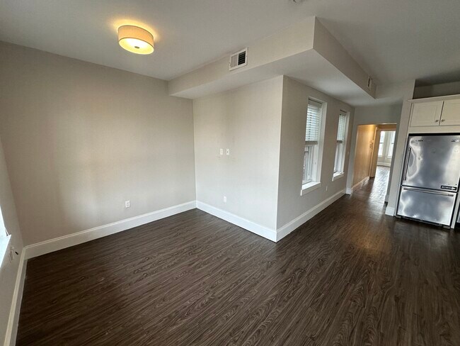 Foto del edificio - 135 Paris St