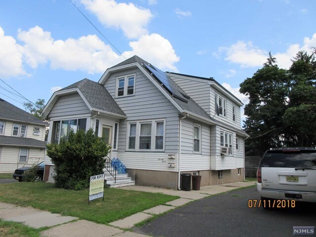 Foto principal - 77 Savoy Pl