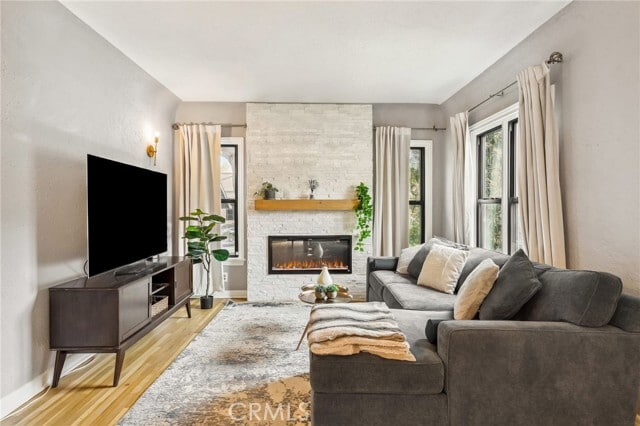 Building Photo - 1812 Las Flores Dr