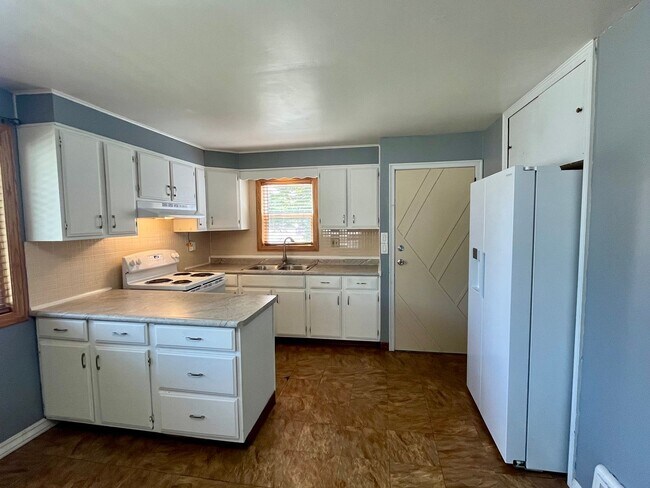 Foto del edificio - 3 Bed 1 Bath Single Family Home in Wausau