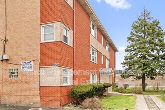 Building Photo - 12926 Page St